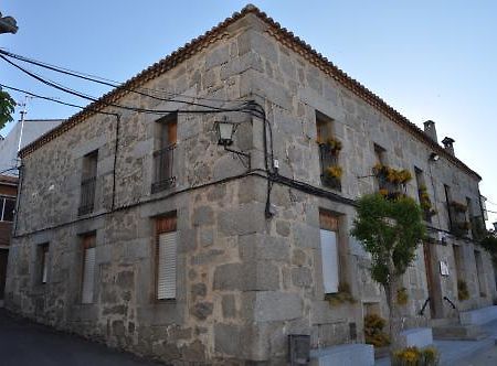 Hoyocasero Casa Rural Los 4 Balconesゲストハウス エクステリア 写真